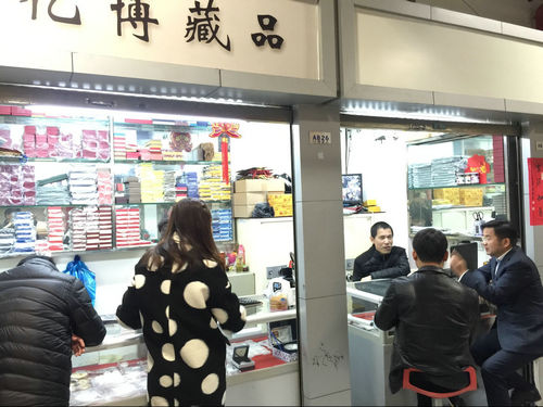 宏觀視野&nbsp;創(chuàng)新管理&nbsp;泉評(píng)人用專業(yè)專注凝聚品牌力量